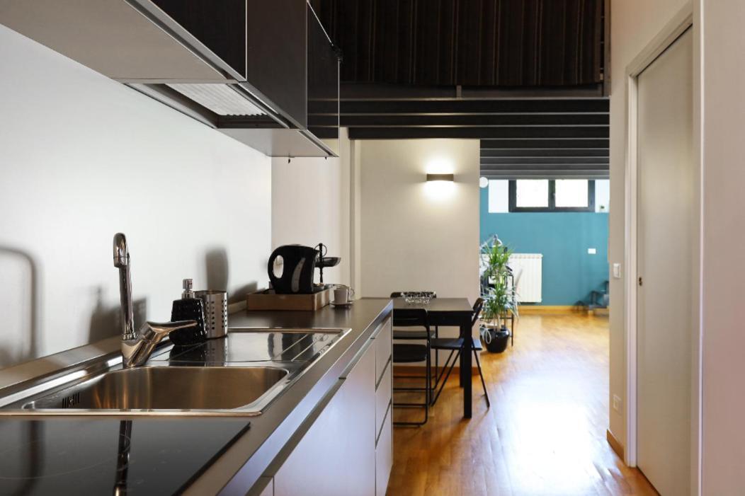 Paki Home Nel Cuore Dei Navigli Di Milano Ngoại thất bức ảnh